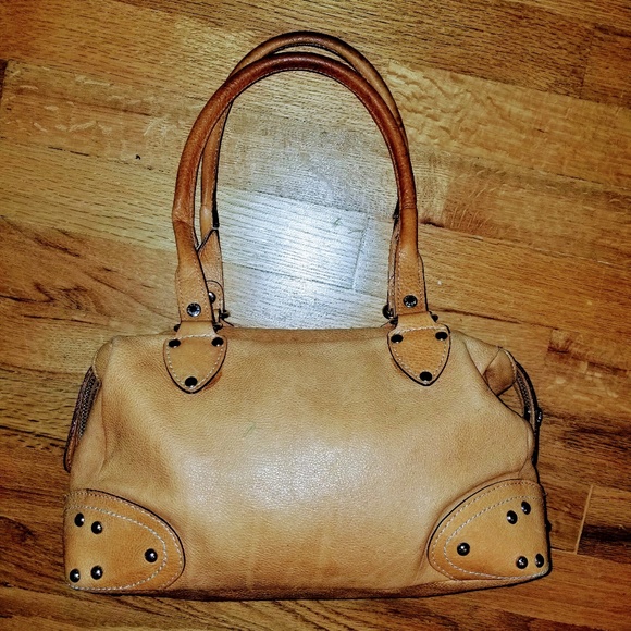 Prune Leather Shoulder Bag - Picture 4 of 8